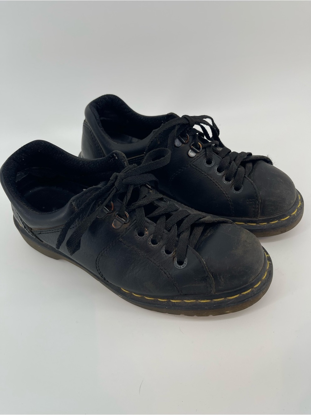 Doc Dr. Martens Black Leather Lace-Up Womens Casual Shoes Slip Resistant 9 Goth